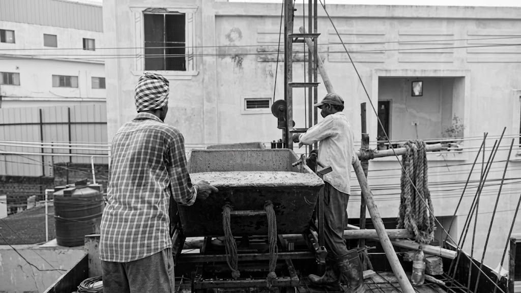 KR Construction in Delhi
